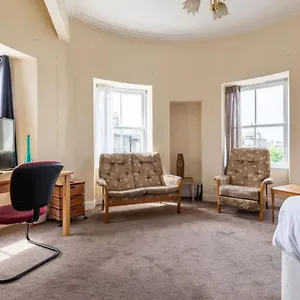  Apartment Cosy 2 Bedroom In Old Town